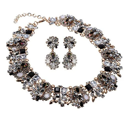 Choosing the Right Vintage-Inspired Crystal Choker Necklace