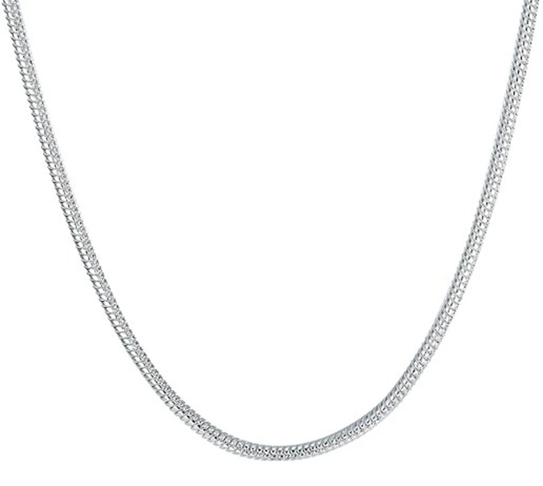 Choosing the Right Snake Chain Necklace for Your Style and Needs
