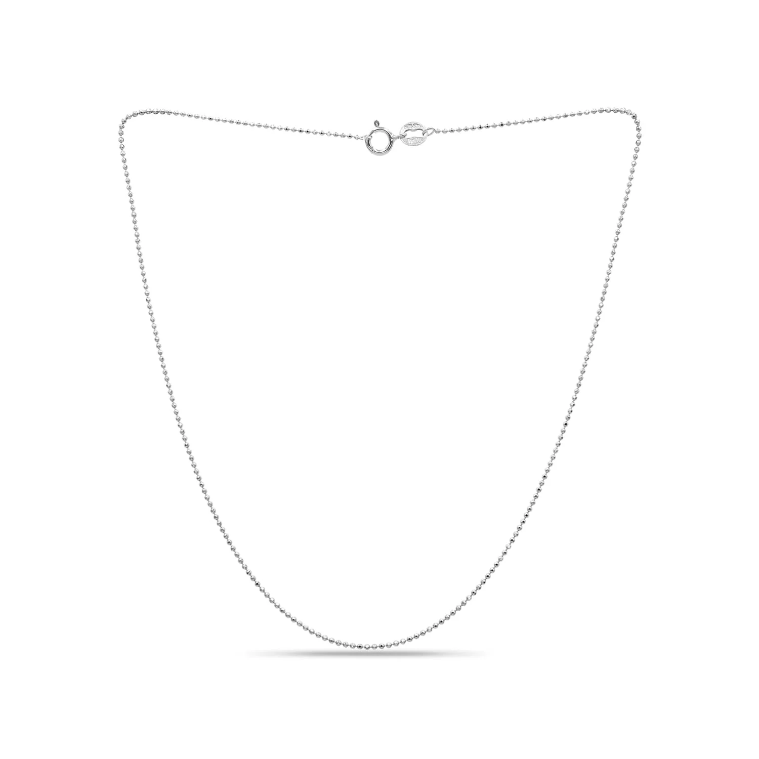 Choosing the Right Chain Necklace Can Be Tricky