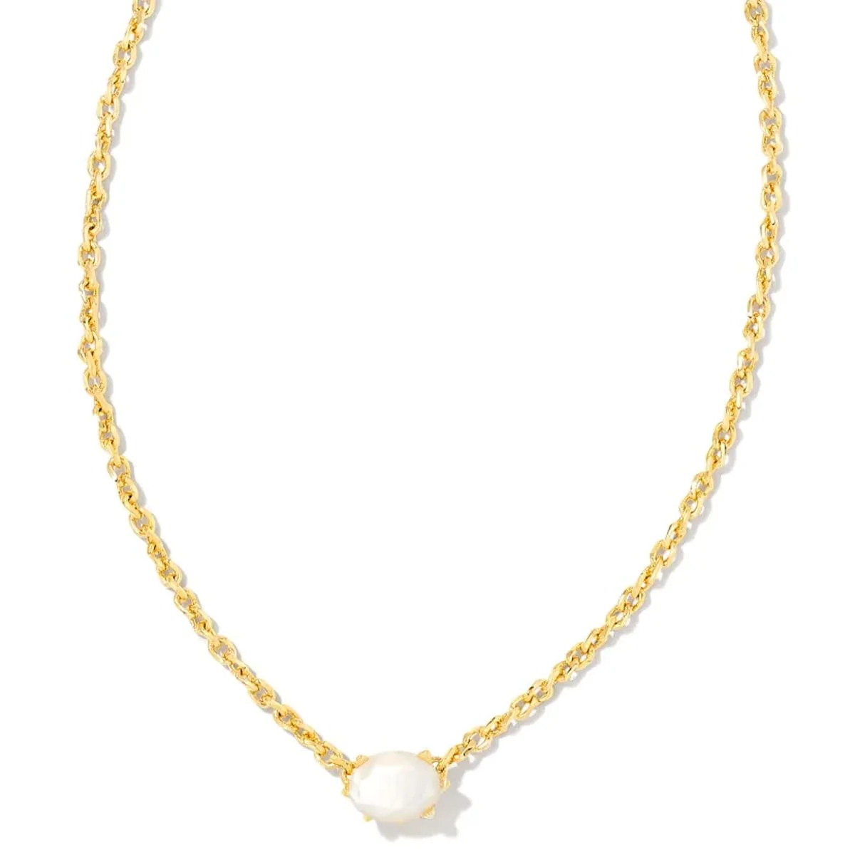 Choosing the Right Pendant Necklace: A Guide to Making an Informed Decision