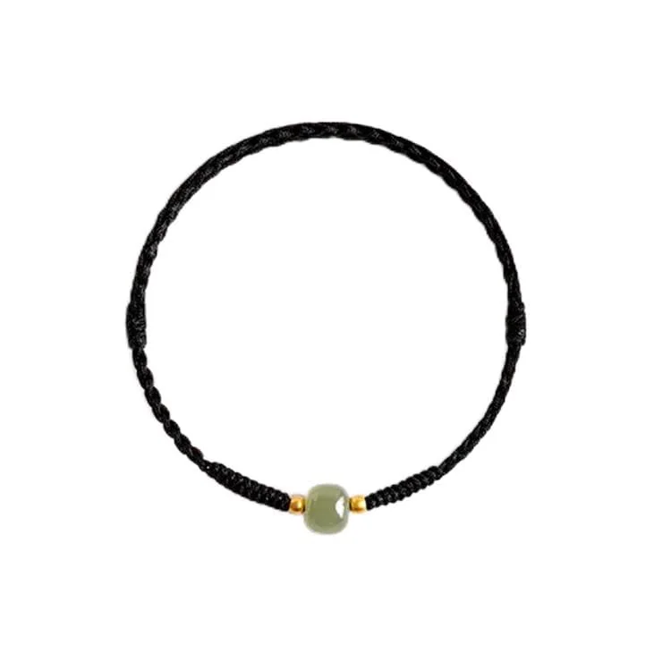 Choosing the Right Jewelry for Everyday Wear