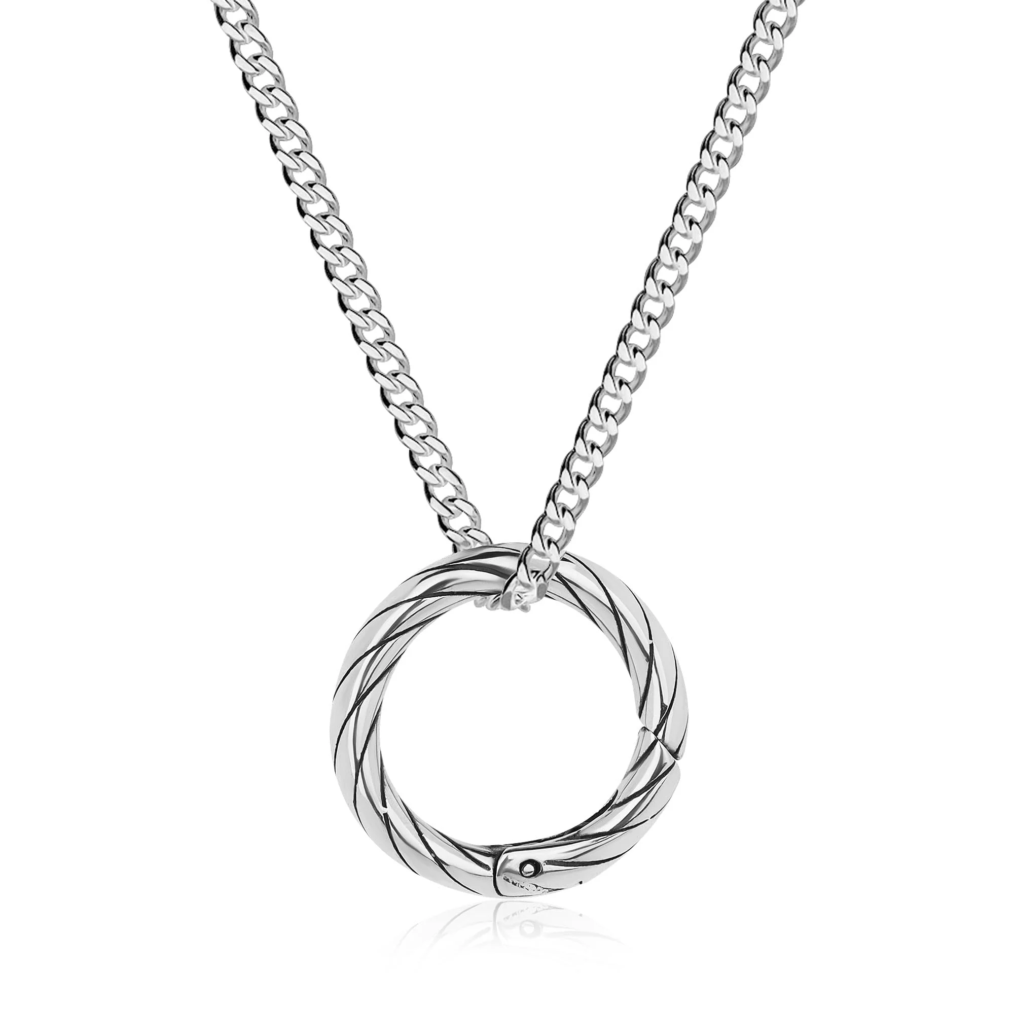 Choosing the Right Jewelry to Protect Your Rings