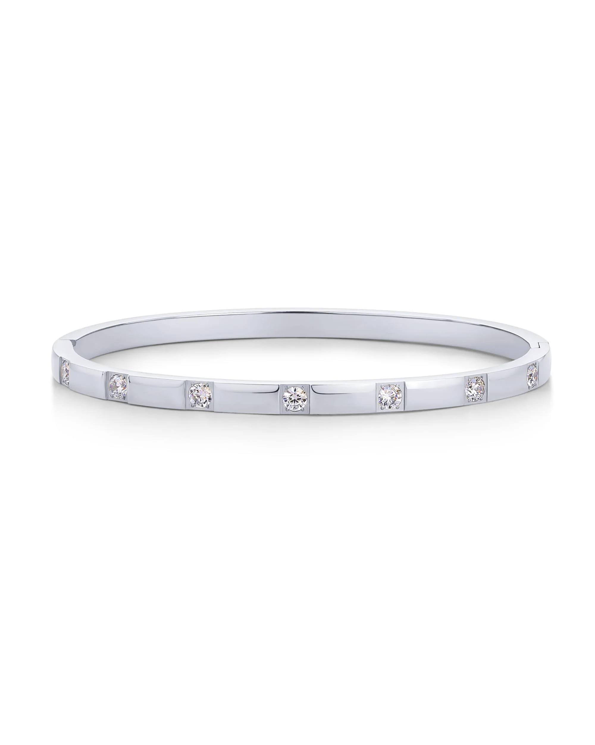Choosing the Right Dainty Bracelet for Everyday Wear