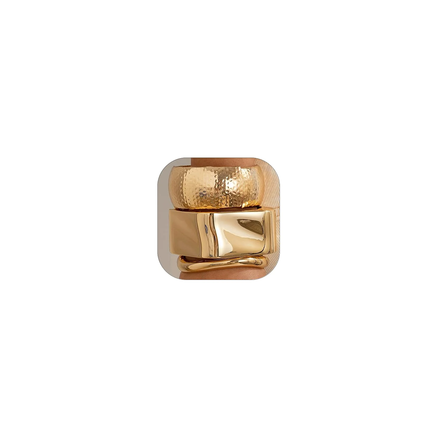 Choosing the Right Chunky Bangle for Your Wardrobe