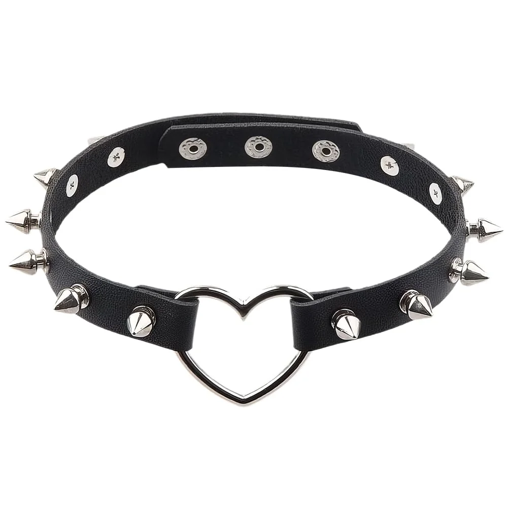 Choosing the Right Gothic-Inspired Choker Necklace