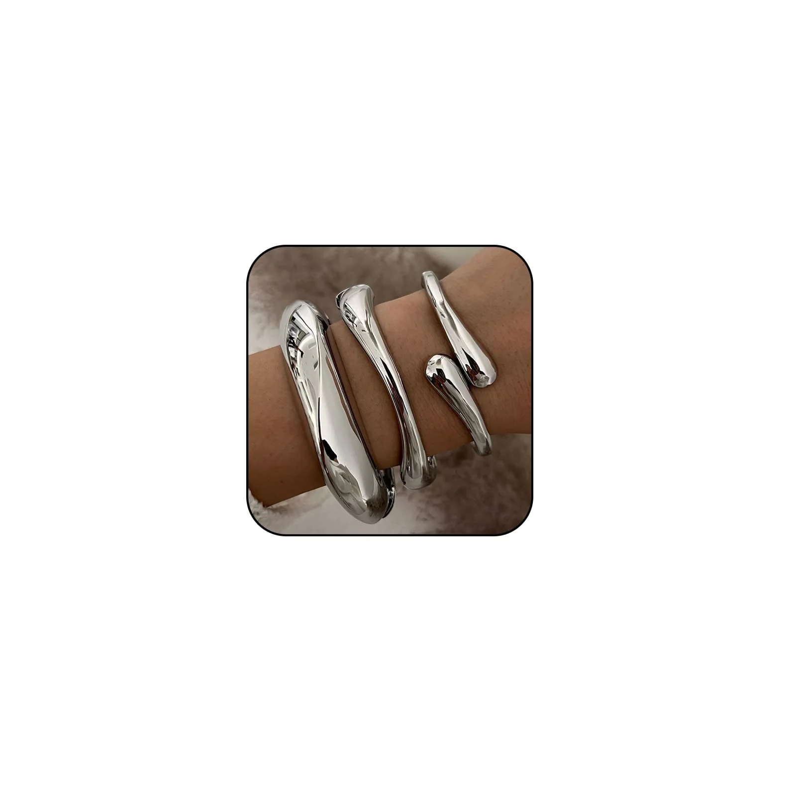 Choosing the Right Stackable Bangle Bracelet