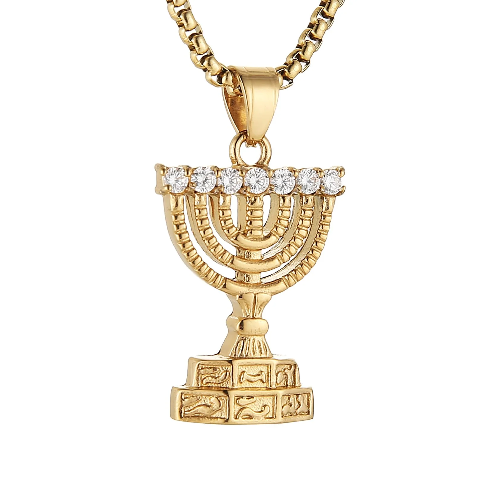 Choosing the Right Religious Symbolic Necklace for Everyday Wear