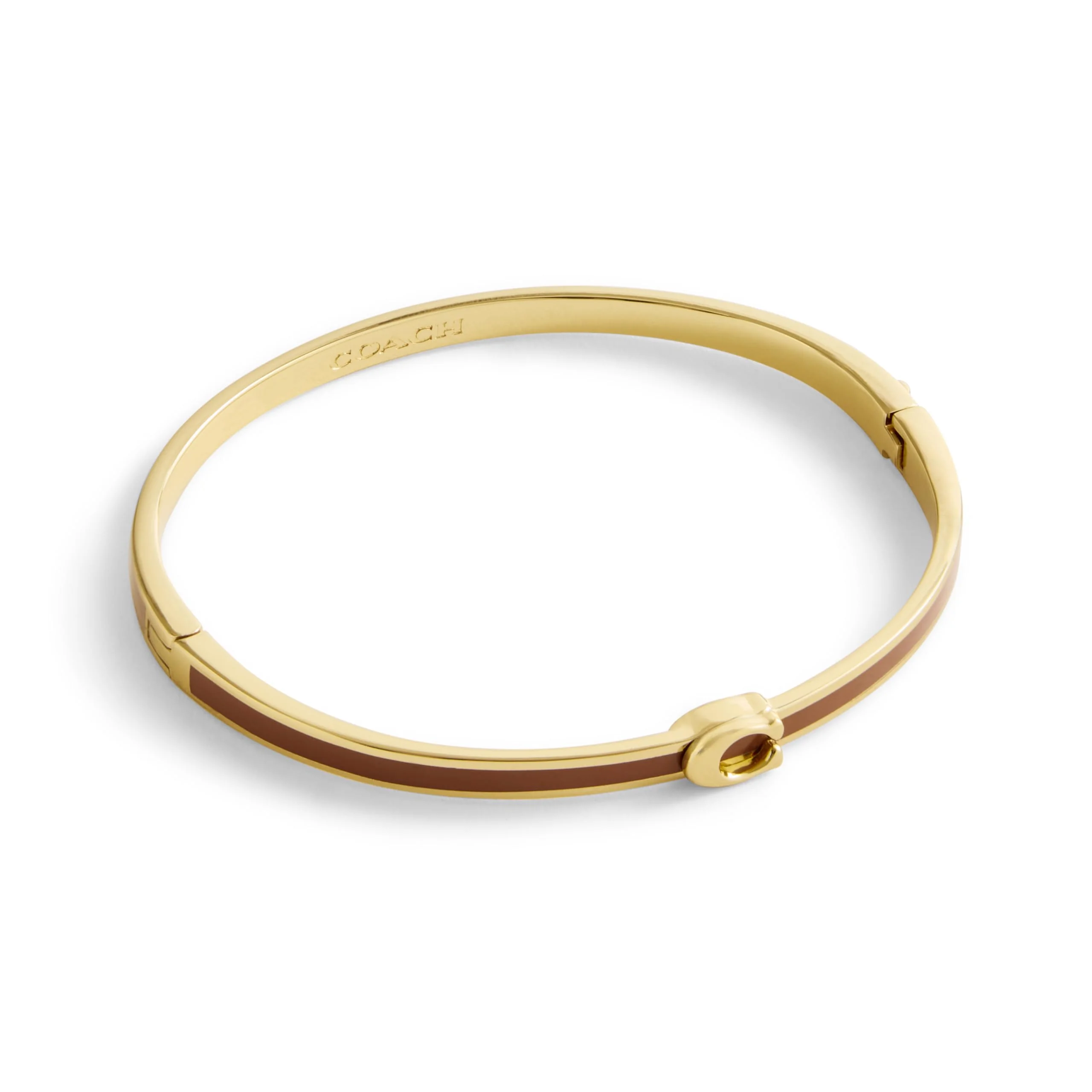 Choosing the Right Bangle for Your Wardrobe