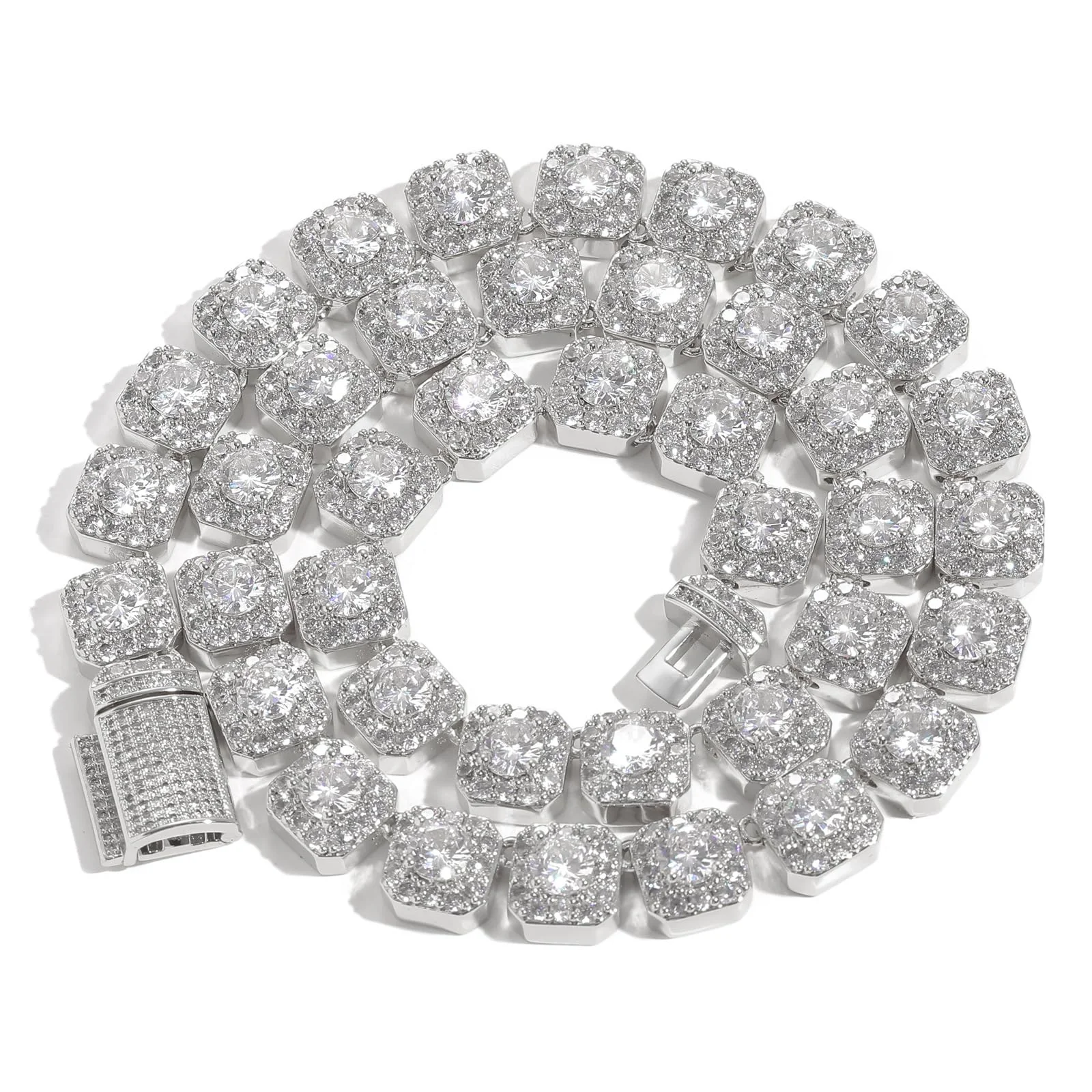 Choosing the Right Luxury Tennis Chain Necklace